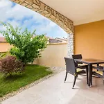 Four-bedroom In 別荘 *