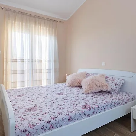 Four-bedroom In Ferienhaus Vodnjan