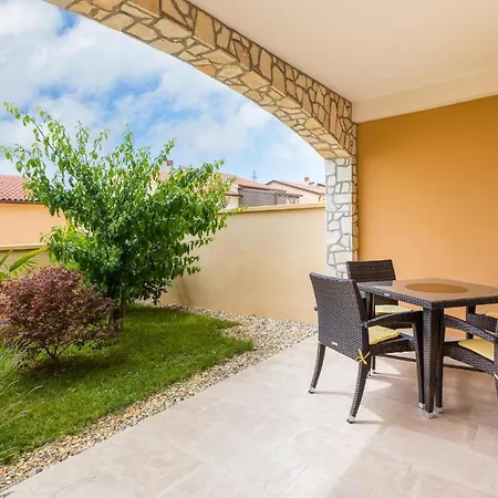 Four-bedroom In Ferienhaus *