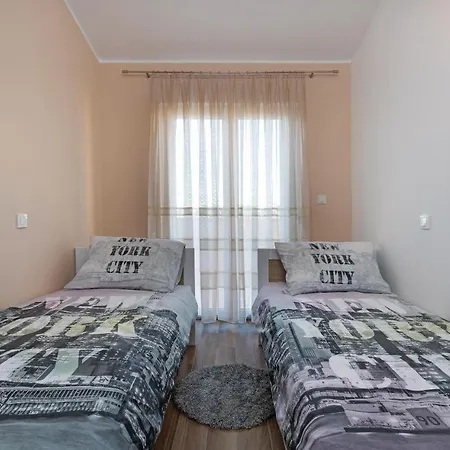 Four-bedroom In Ferienhaus Vodnjan